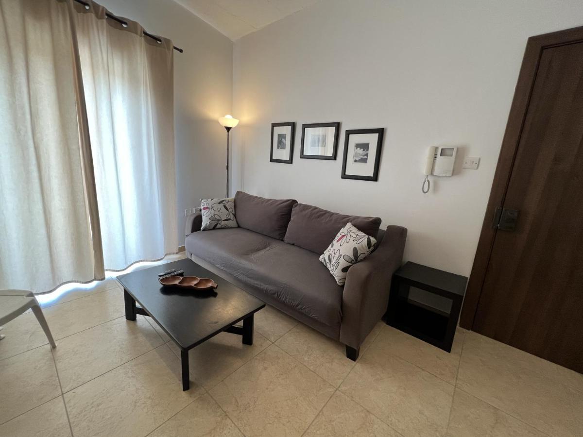 St Julians Smart 2 Bedroom Apartment Saint Julian's Εξωτερικό φωτογραφία